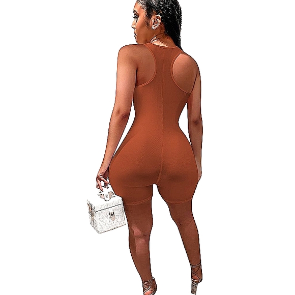 Brown Jumper - Picture 1 of 1